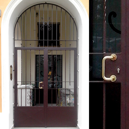 portone e portoncino condominiale